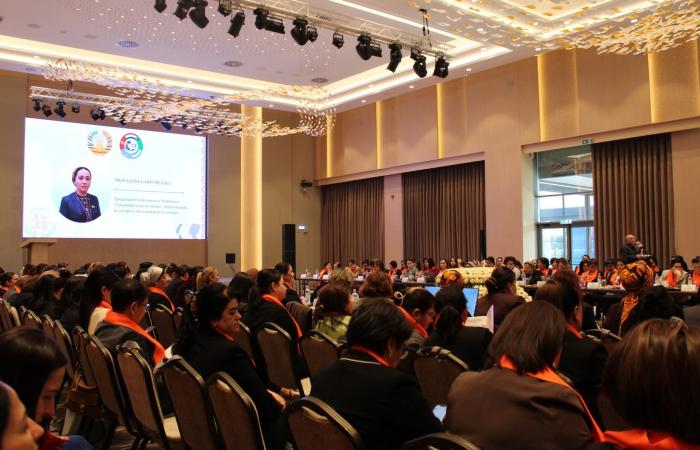 МУКОЛАМАИ ЗАНОНИ ОСИЁИ МАРКАЗӢ image 1