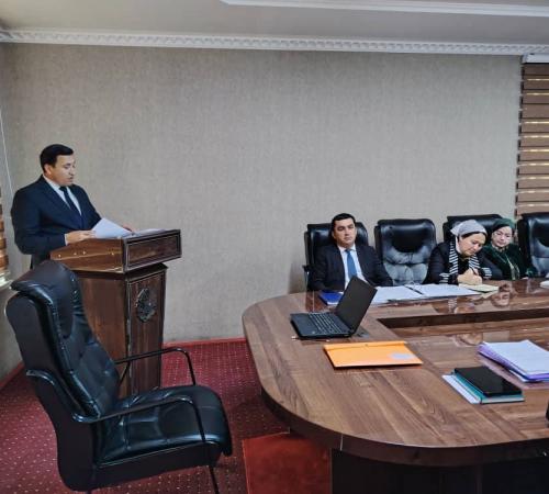 Семинари омӯзишӣ доир ба риояи меъёрҳои забони давлатӣ дар шаҳри Исфара image 2